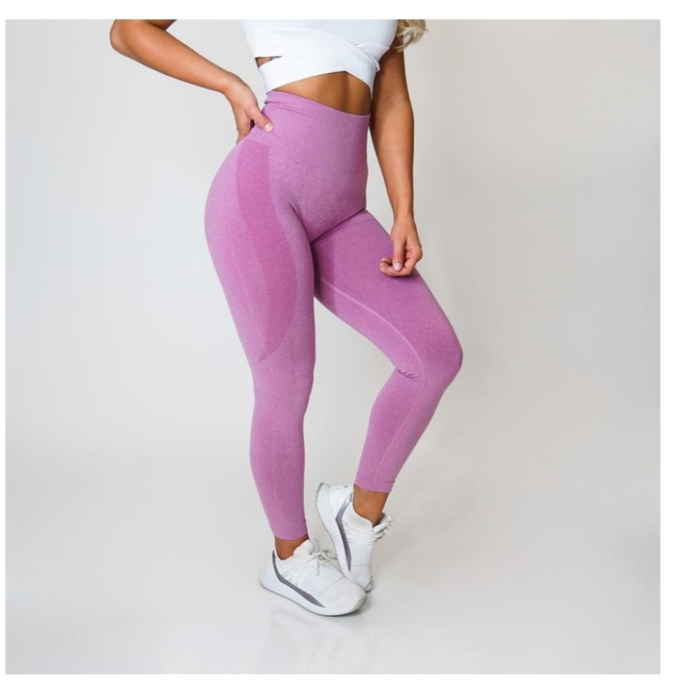SOLD! Nvgtn seamless leggings